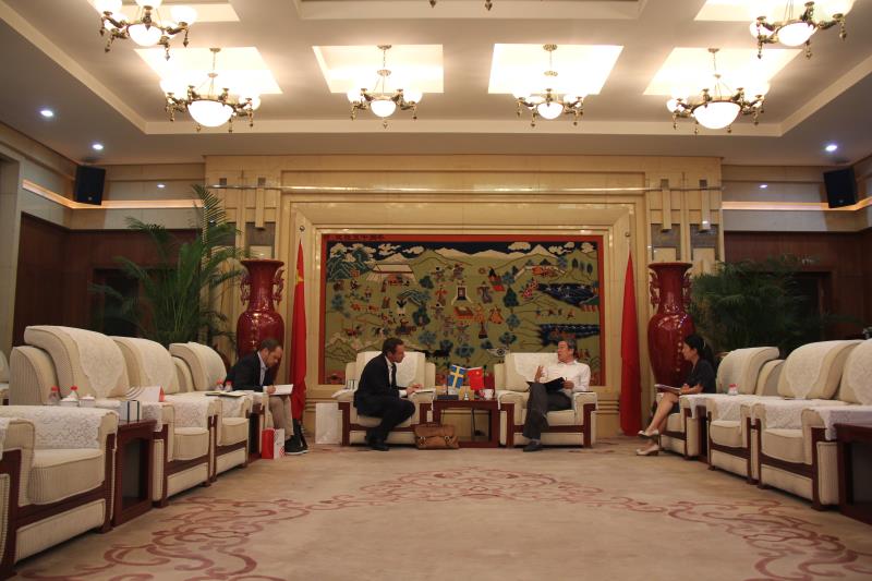 83aba9414a3344aaa49bce5e8dafeb09.jpg 584808779375829340.jpg