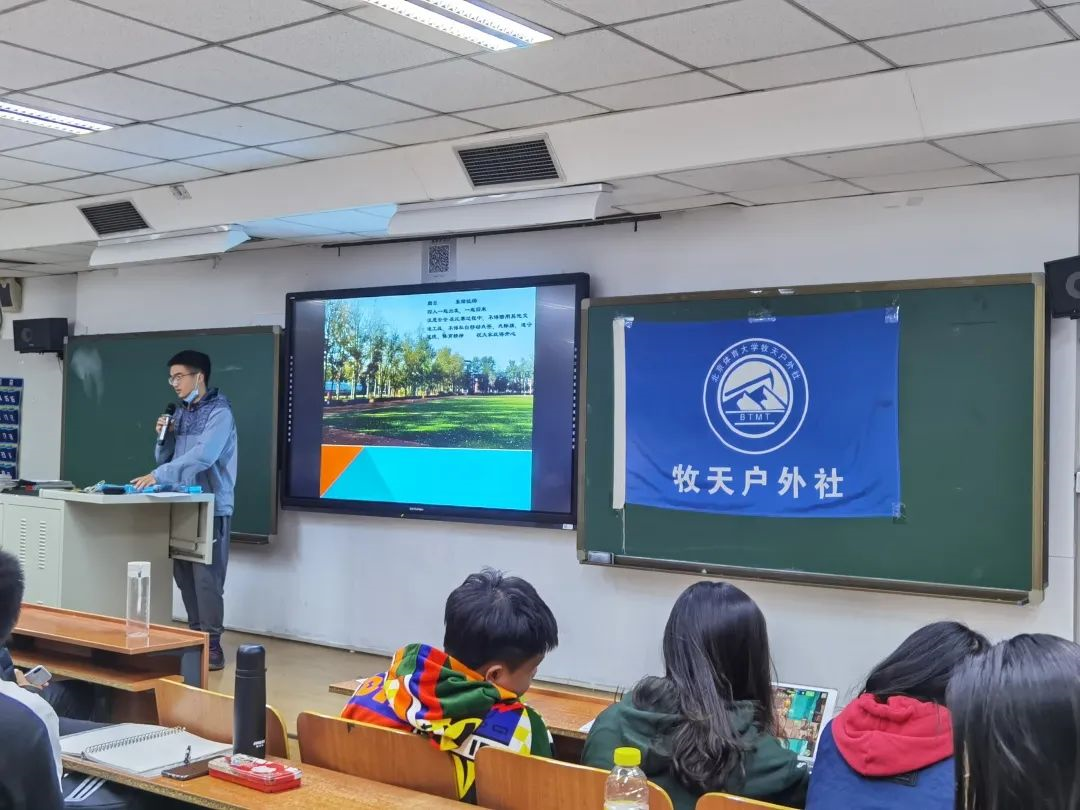 9e5ad4f7127941a18854de76352ff45c.png 9e5ad4f7127941a18854de76352ff45c.png