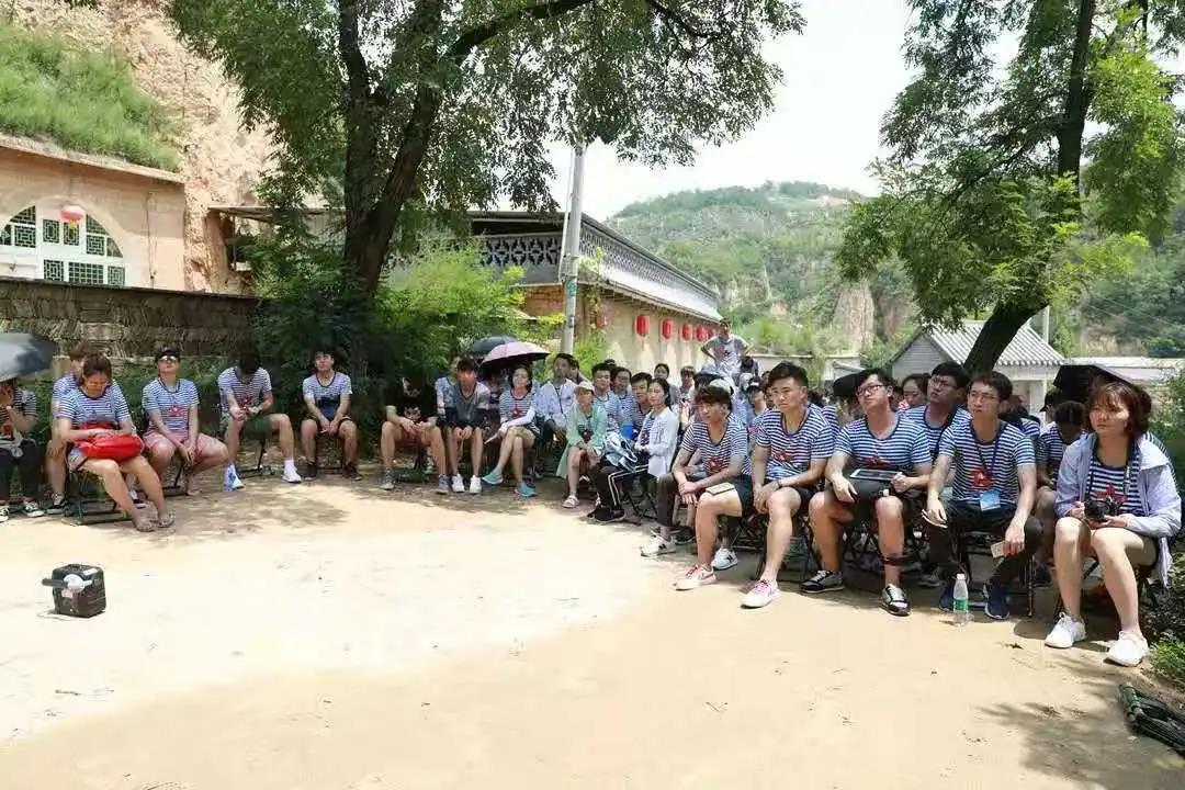 75d46ad94b1b4e0bb6b250798bb3a964.jpg 75d46ad94b1b4e0bb6b250798bb3a964.jpg