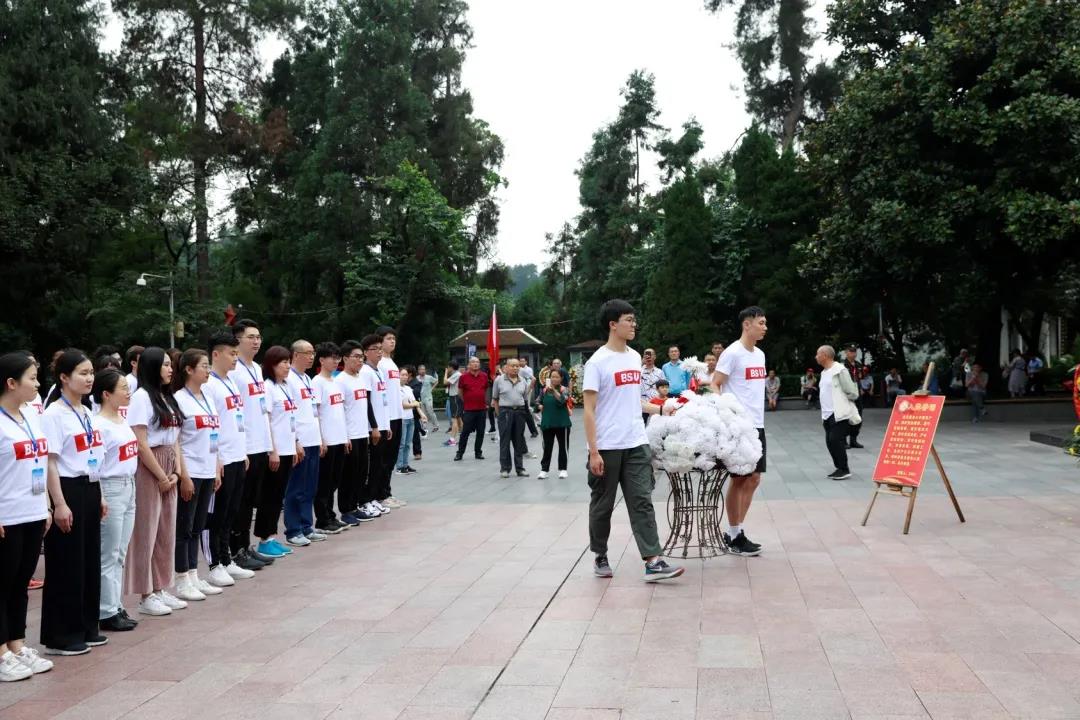 b0d89024d70c4146829c58818bc9dc21.jpg b0d89024d70c4146829c58818bc9dc21.jpg