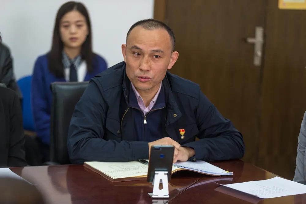 8e9a5c3f78e24d9cafd3aec82fdbc631.jpg 8e9a5c3f78e24d9cafd3aec82fdbc631.jpg