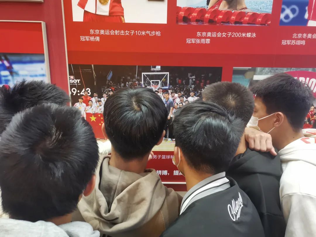 6bc3074e52004a47b5292c7e39addb4d.jpg 6bc3074e52004a47b5292c7e39addb4d.jpg