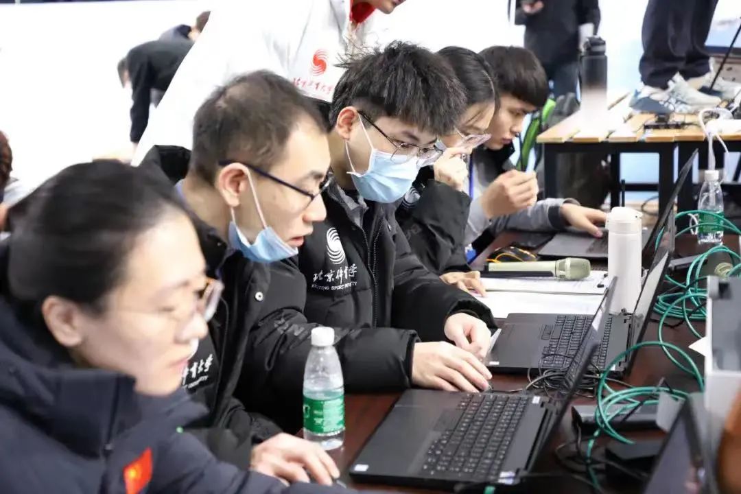 68479120279a4edab59a88c6338d1068.jpg 68479120279a4edab59a88c6338d1068.jpg