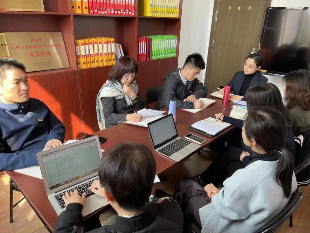 ebd2d1f347a5403e86b33a259b44b90c.jpg ebd2d1f347a5403e86b33a259b44b90c.jpg