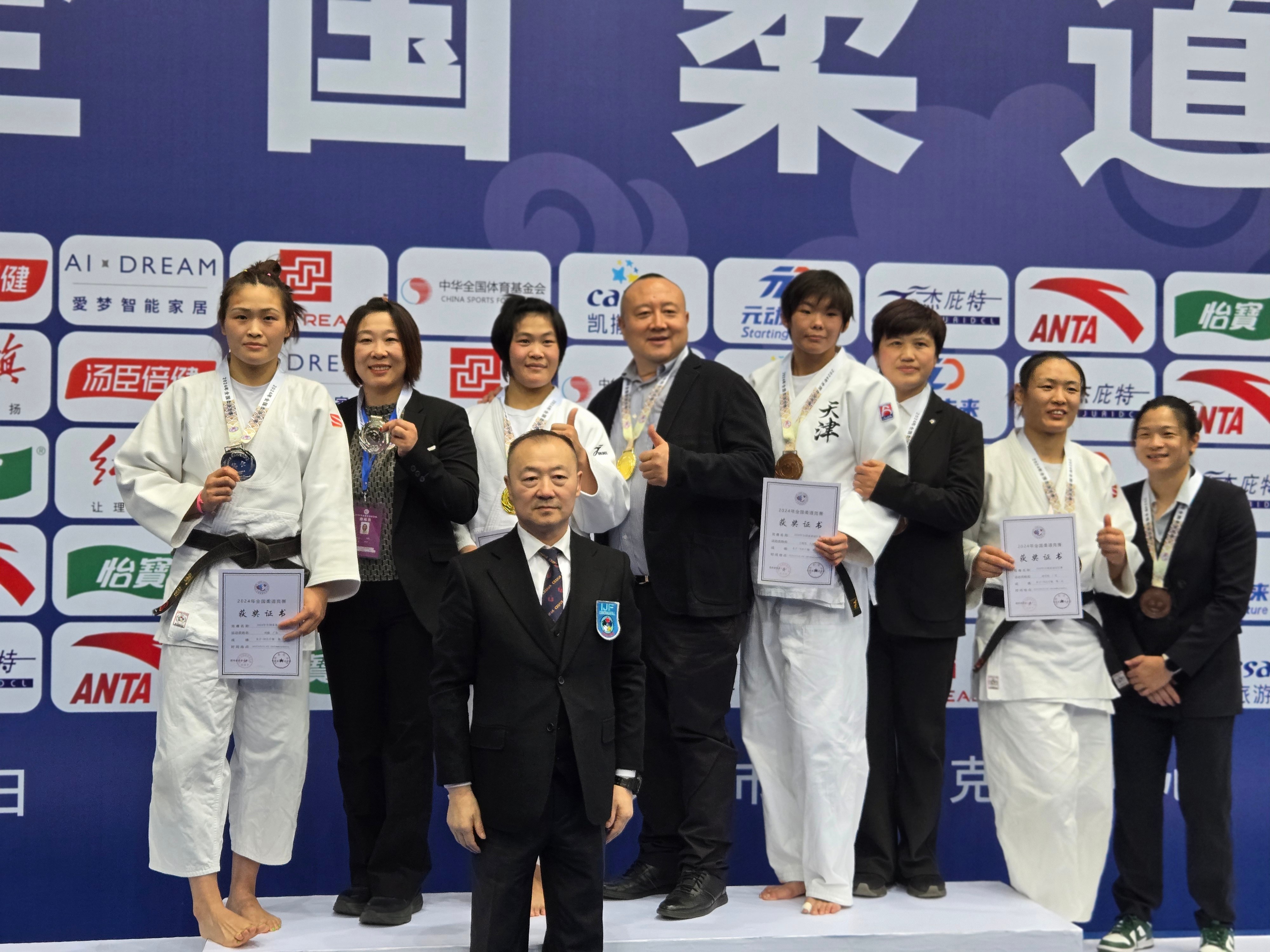 769b3e1cc254476b87a65e146bfac9de.jpg 769b3e1cc254476b87a65e146bfac9de.jpg