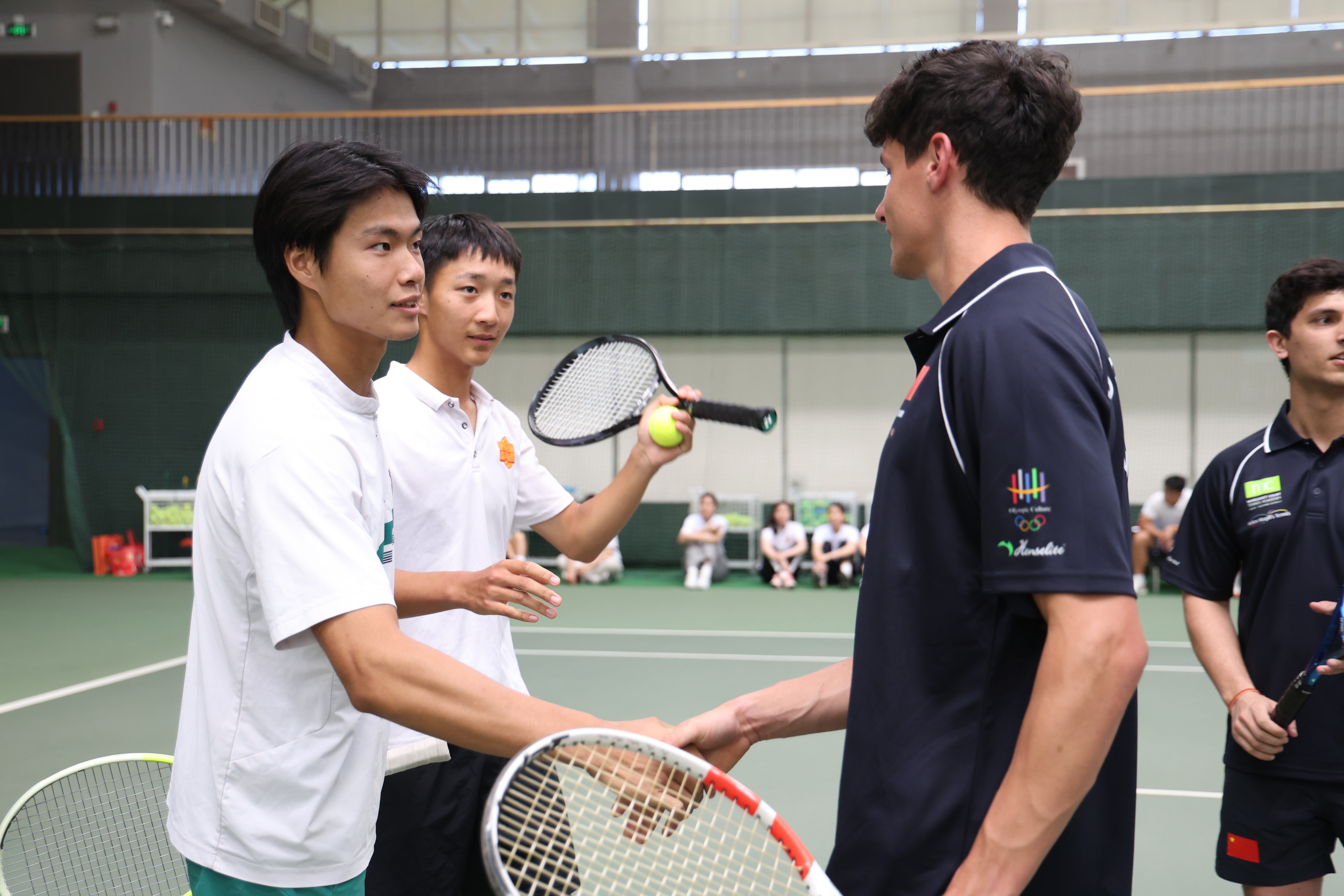 b5e5a0e75119404e8885fea5d53b46d1.jpg b5e5a0e75119404e8885fea5d53b46d1.jpg