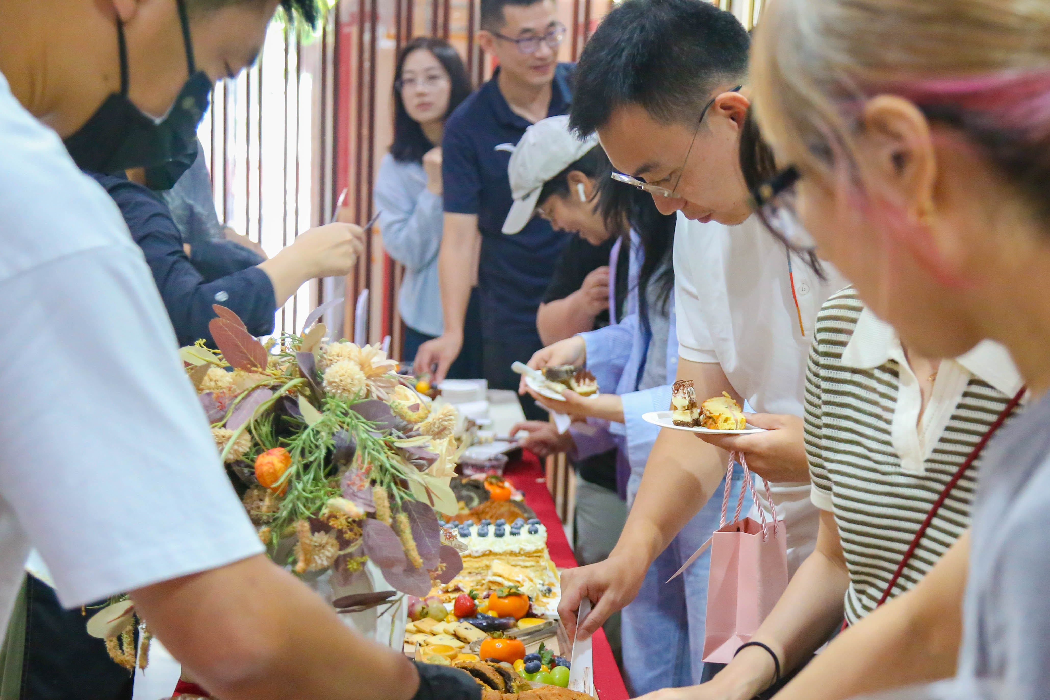 05b01de01e3947049c8e5fe005557f82.jpg 05b01de01e3947049c8e5fe005557f82.jpg