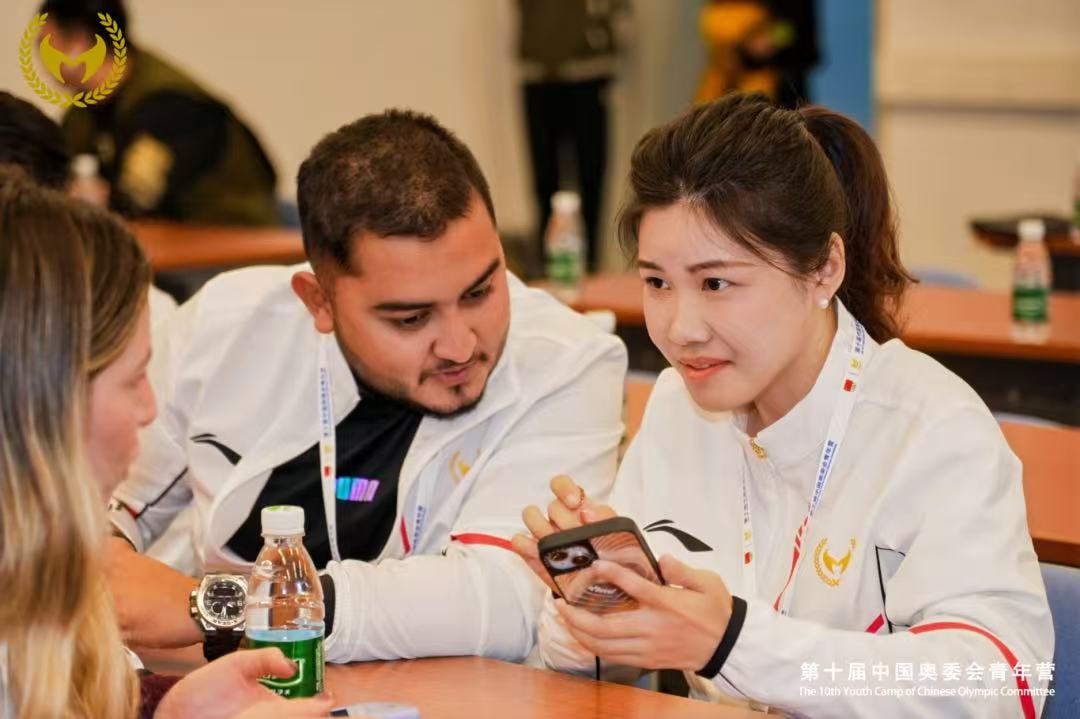 6ca2e1000e6e4c268070f38964f201c4.jpg 6ca2e1000e6e4c268070f38964f201c4.jpg